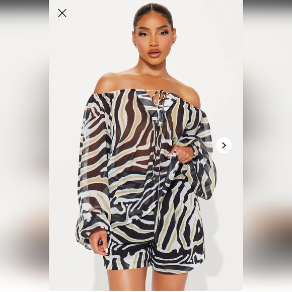 Zebra Print Sheer Blouse and Shorts Set NWT - Picture 6 of 9